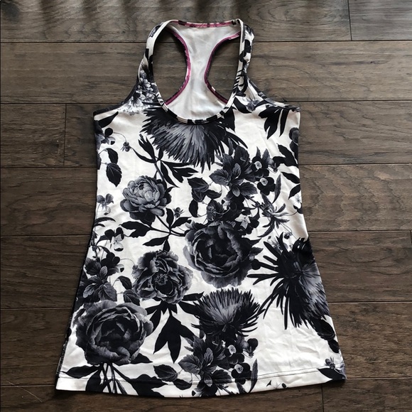 lululemon athletica Tops - Lululemon tank